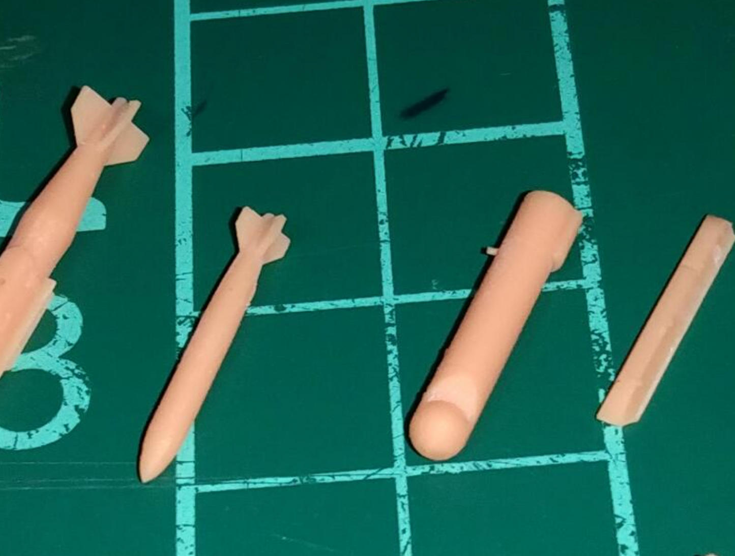 SW 3D resin kit no.844 1/144 Air Force Equipment 04