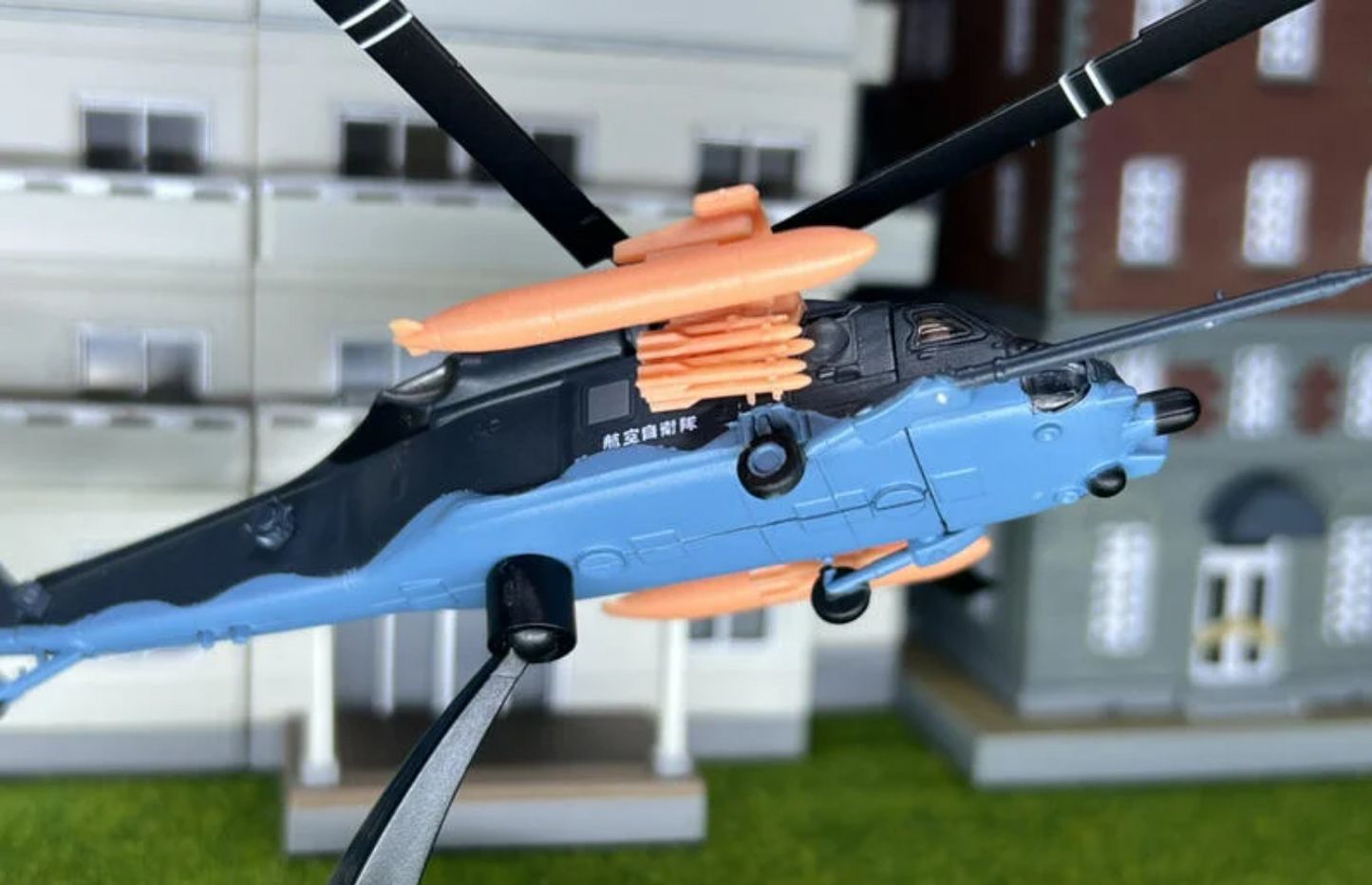 SW 3D resin kit no.899 UH-60 A Pylon Fuel Tank Hellfire Without Helicopter