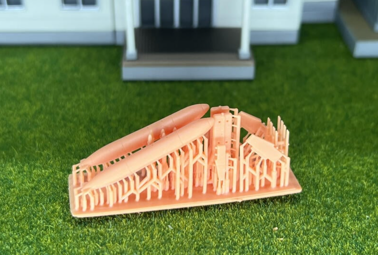 SW 3D resin kit no.899 UH-60 A Pylon Fuel Tank Hellfire Without Helicopter
