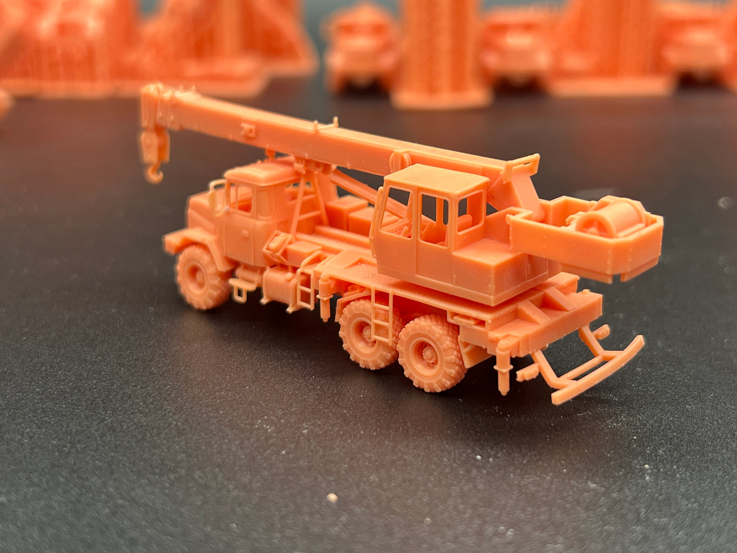 SW 3D resin kit no.1560 1/144 KRAZ 6322 CRANE KTA25