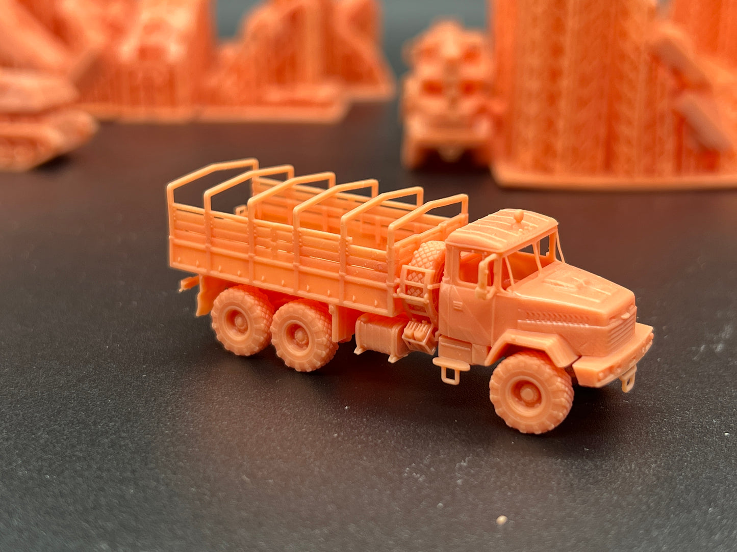 SW 3D resin kit no.1562 1/144 KRAZ 6322 FLATBED TRUCK 02
