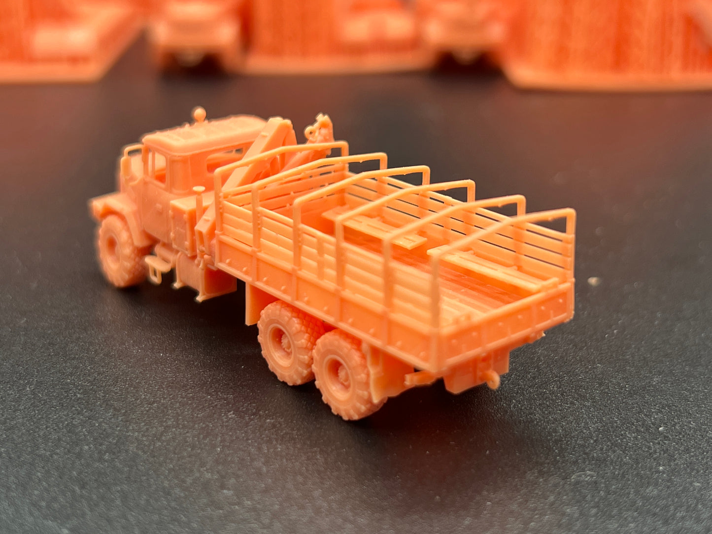SW 3D resin kit no.1565 1/144 KRAZ 6322 MASTER 02