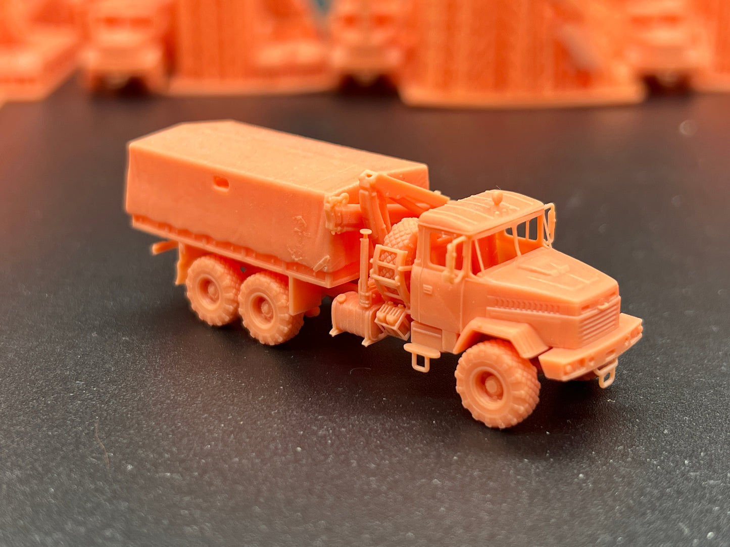 SW 3D resin kit no.1566 1/144 KRAZ 6322 MASTER 03