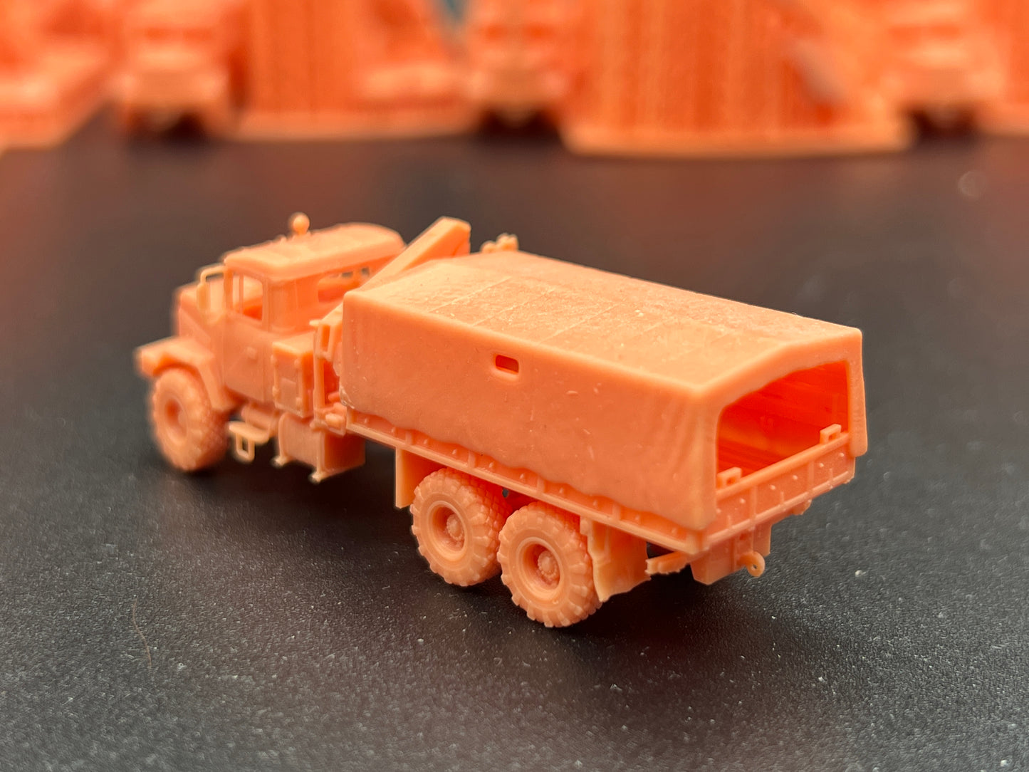 SW 3D resin kit no.1566 1/144 KRAZ 6322 MASTER 03