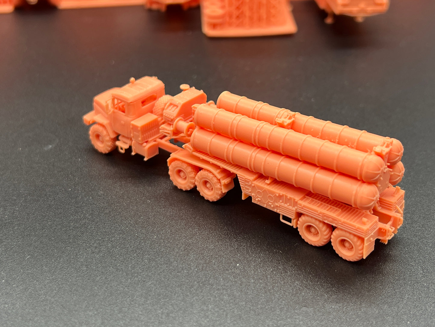 SW 3D resin kit no.1569 1/144 KRAZ 6446 + S300 PMU2