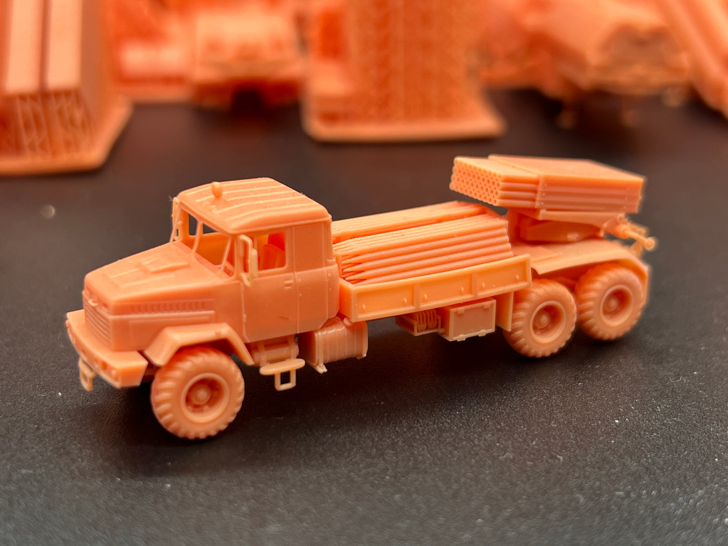SW 3D resin kit no.1573 1/144 KRAZ BASTION MLRS