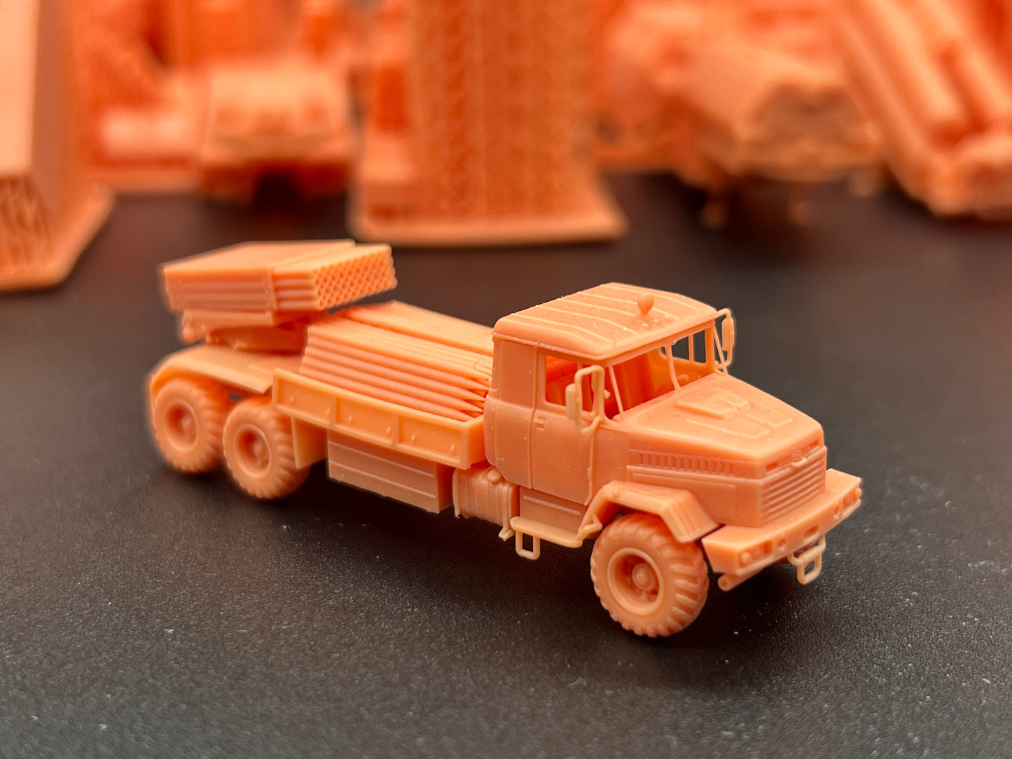 SW 3D resin kit no.1573 1/144 KRAZ BASTION MLRS