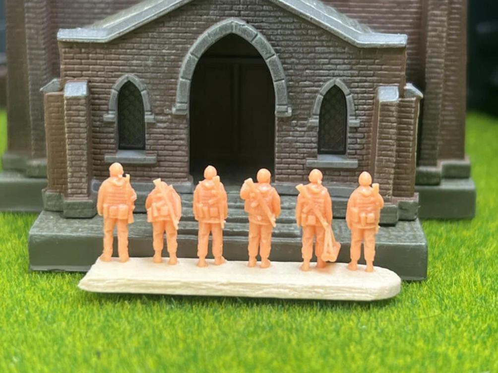 SW 3D resin kit no.1055 1/144 Ukraine Soldiers