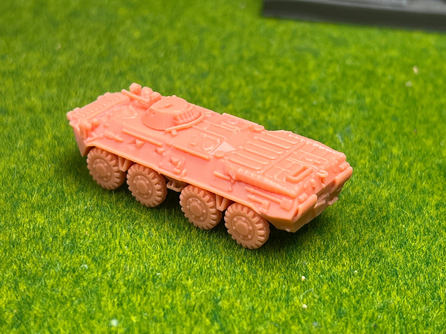 SW 3D resin kit no.1232 1/144 BTR-80 IR late version