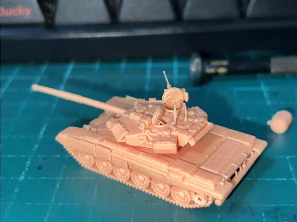 SW 3D resin kit no.981 1/144 T-90