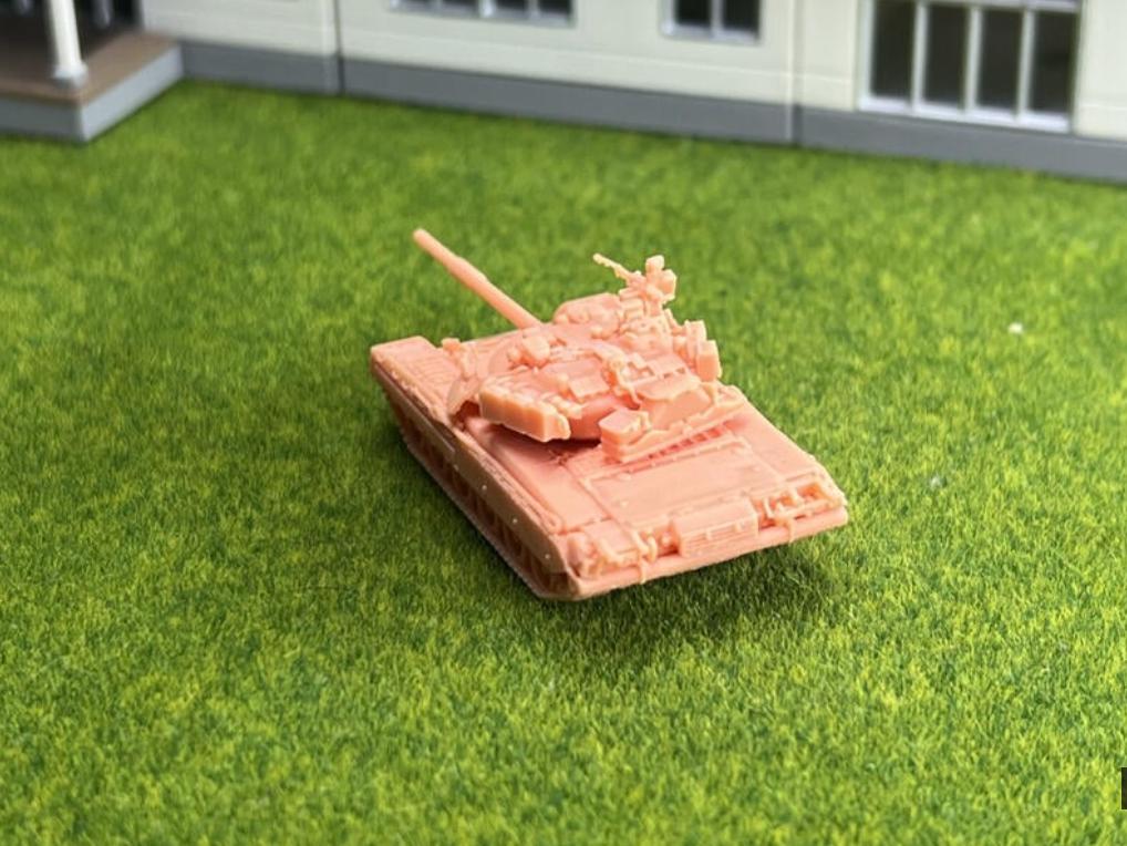 SW 3D resin kit no. 986 1/144 T-80U