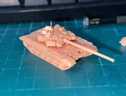 SW 3D resin kit no.981 1/144 T-90