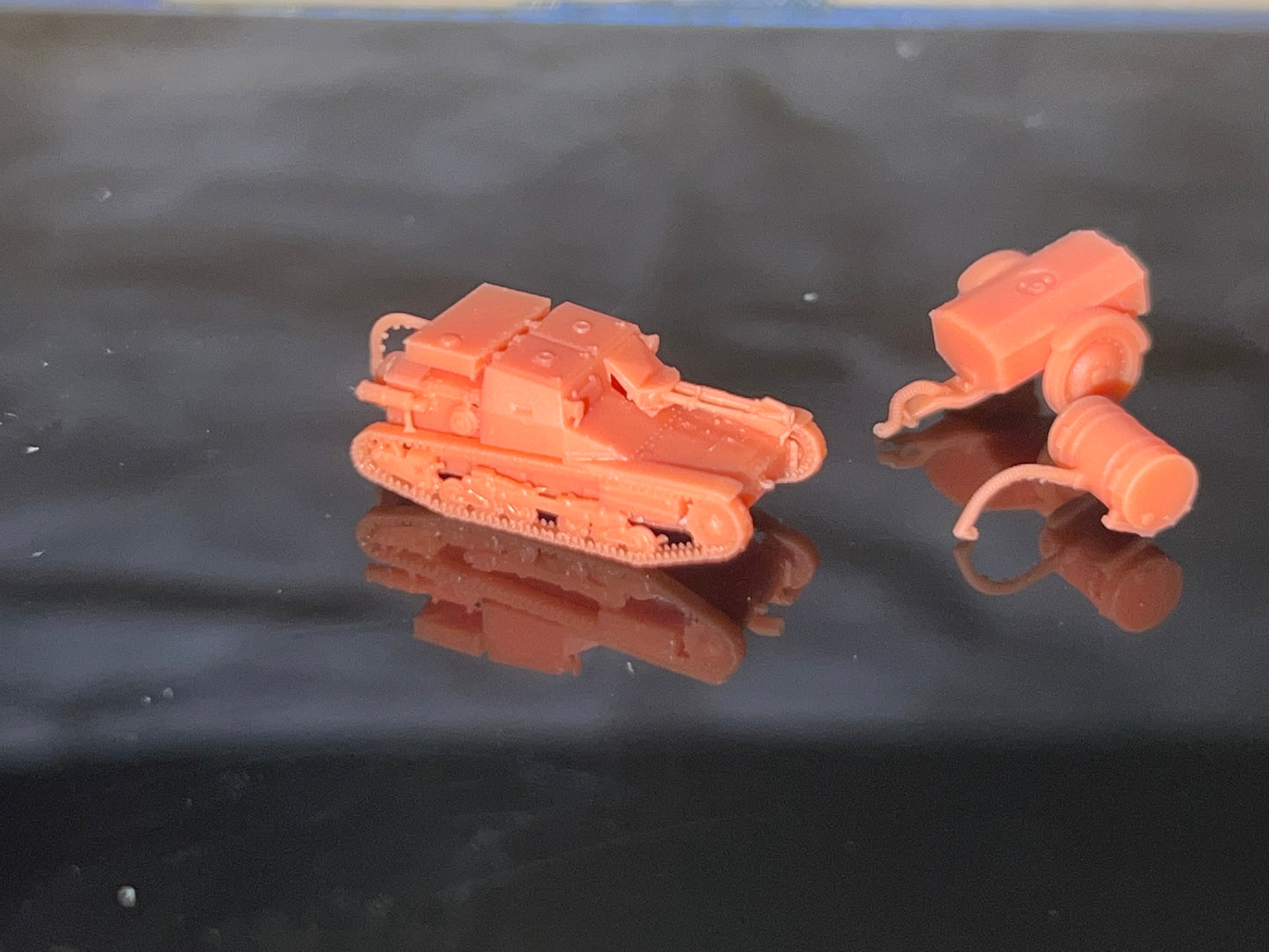 SW 3D resin kit no.1666 1/144 CV-33 LanciaFiamme