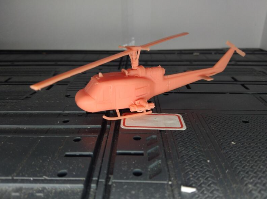 SW 3D resin kit no.413 1/144  UH-1C with mg & rocket launcher