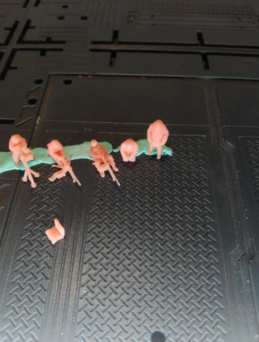 SW 3D resin kit no.314 Modern Soldier Set 3  Machine Gunner, Explosive Ordnance Disposal Technician, Drone Operator