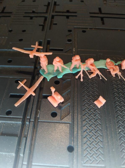 SW 3D resin kit no.314 Modern Soldier Set 3  Machine Gunner, Explosive Ordnance Disposal Technician, Drone Operator