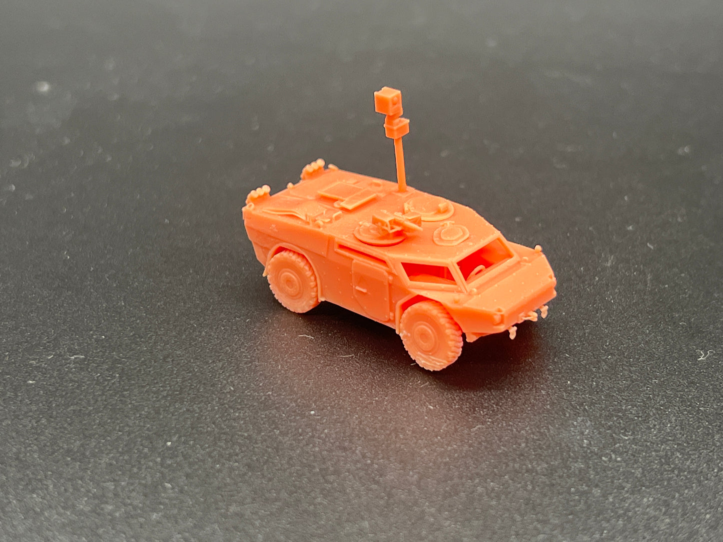 SW 3D resin kit no.1464 1/144 fennek 4X4