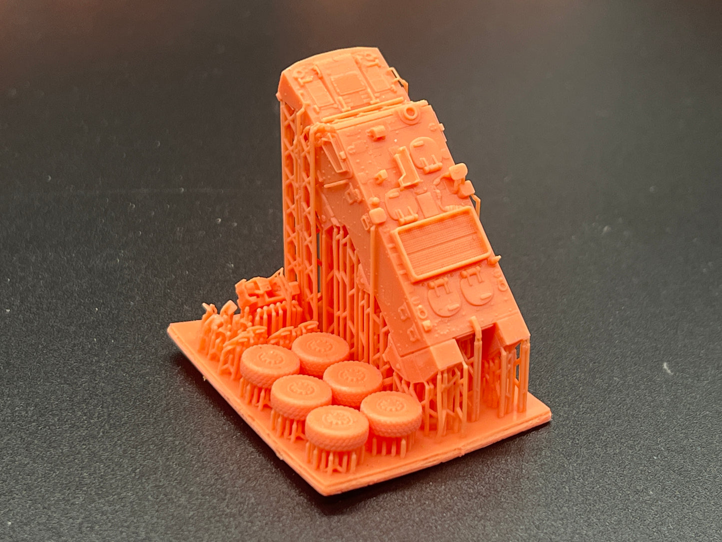 SW 3D resin kit no.1545 1/144 VBMR Griffon 6X6