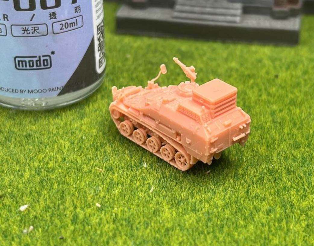 SW 3D resin kit no.1137 1/144 wiesel ll command