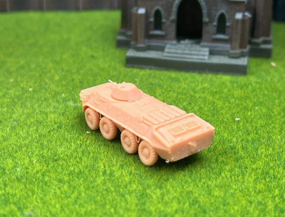 SW 3D resin kit no.1072 1/144BTR-70