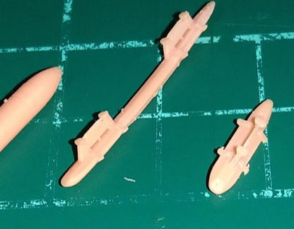SW 3D resin kit no.843 1/144 Fighter Weapon set 03